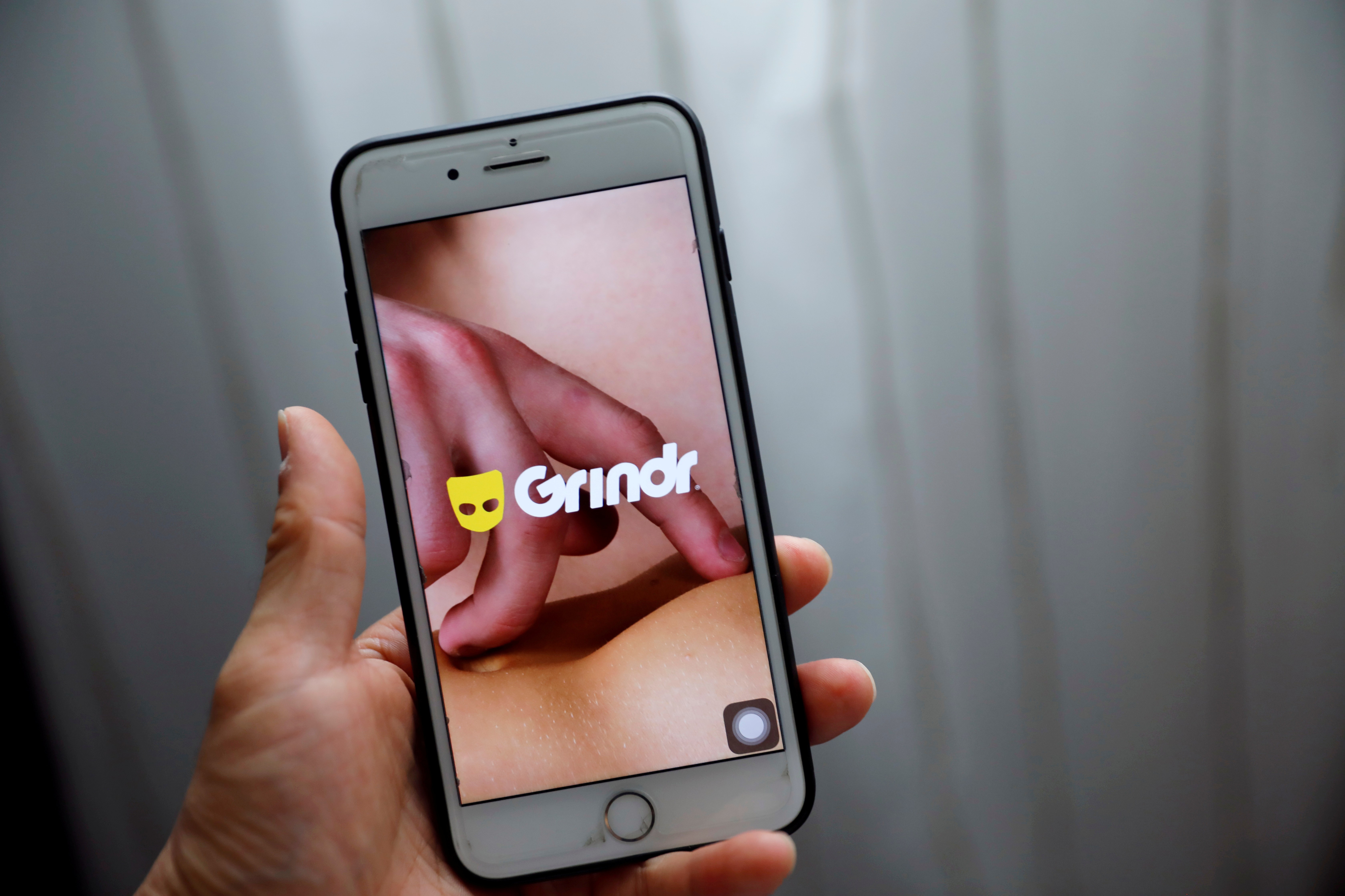 Grindr Implementa Verificação de Idade para Usuários no Bras