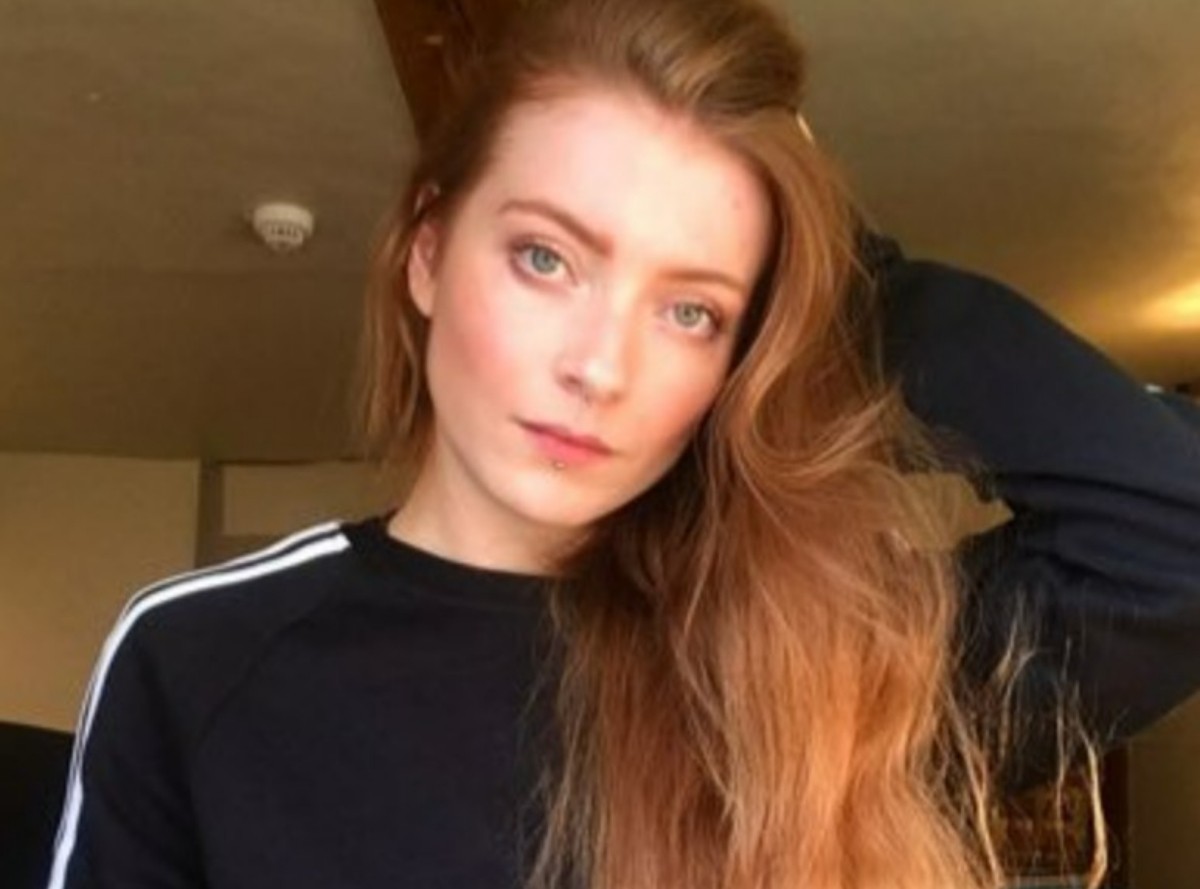 Violação Digital: Professora Denuncia Grok, IA de Elon Musk